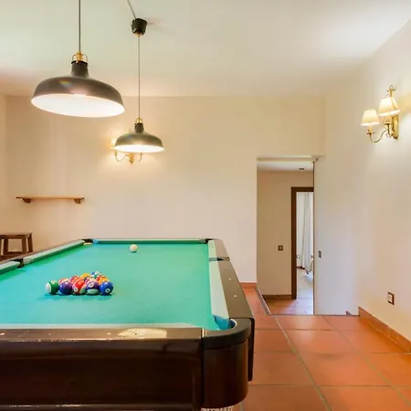 艾尔米拉多尔别墅 别墅 *