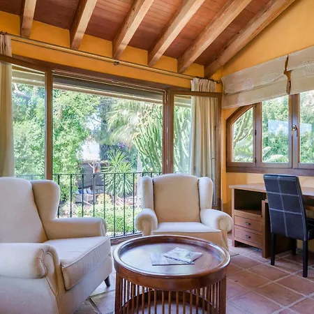 艾尔米拉多尔别墅 *